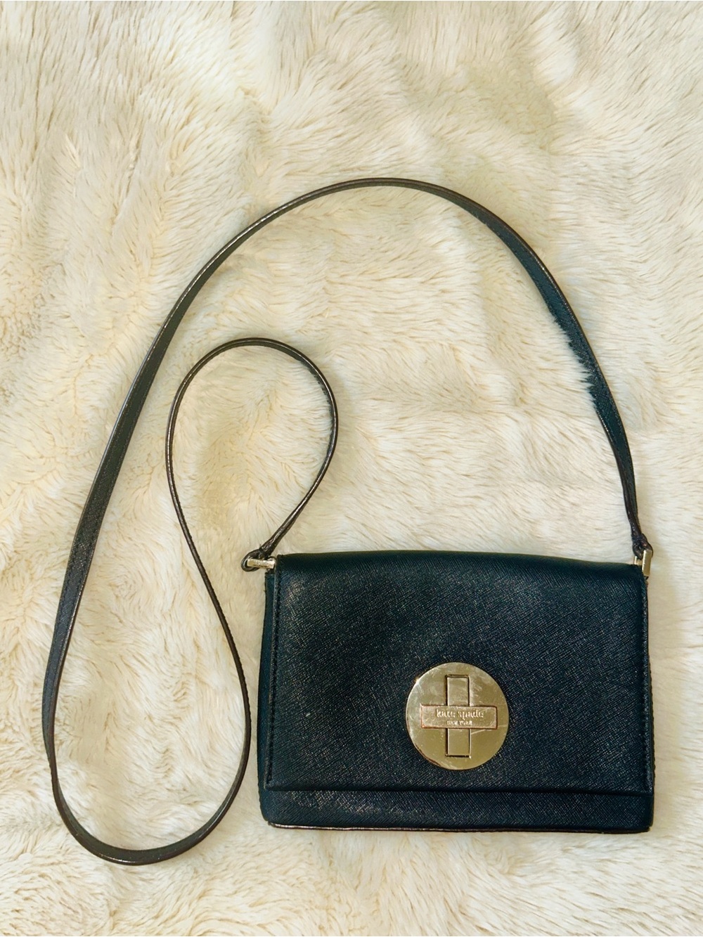 kate spade Black Leather Crossbody Shoulder Handbag with Gold Turn-Lock
